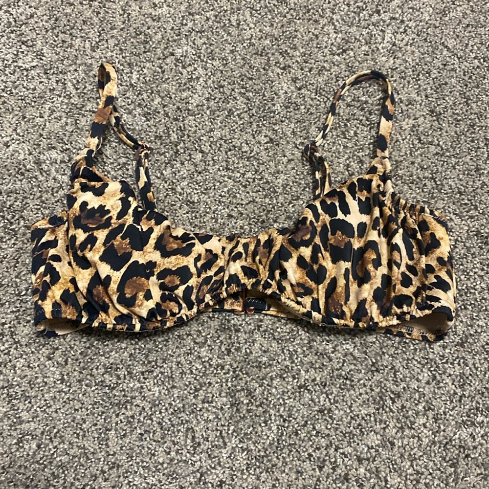 Animal print swimsuit top